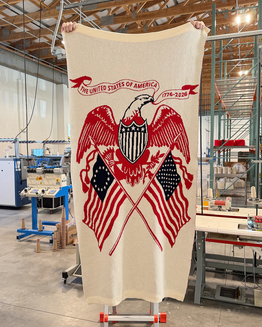 Eagle Blanket 250